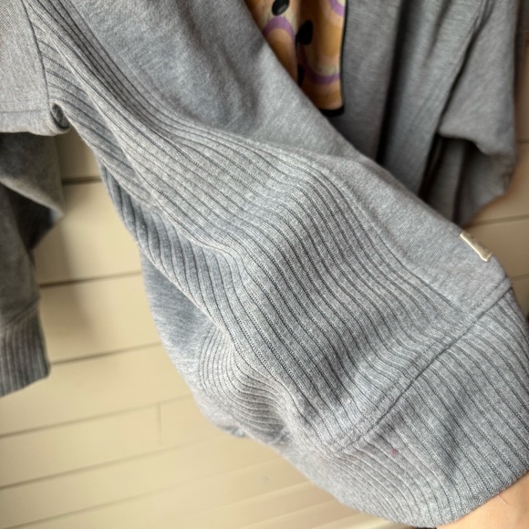 Simply Southern Mom Sweatshirt - Picture 6 of 6